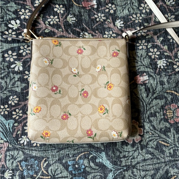 Mini Rowan file bag in canvas  ditsy print floral. Never used. - Picture 2 of 5